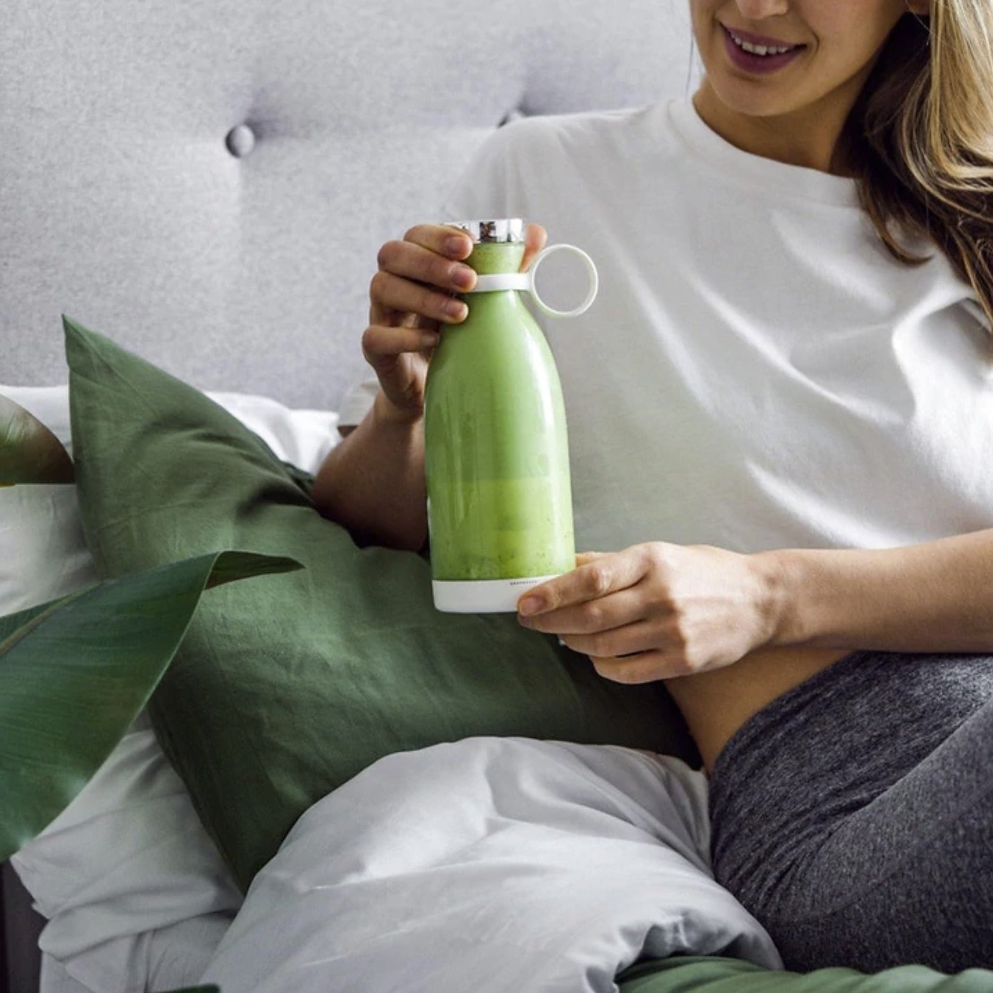 Radiant You Blender Bottle
